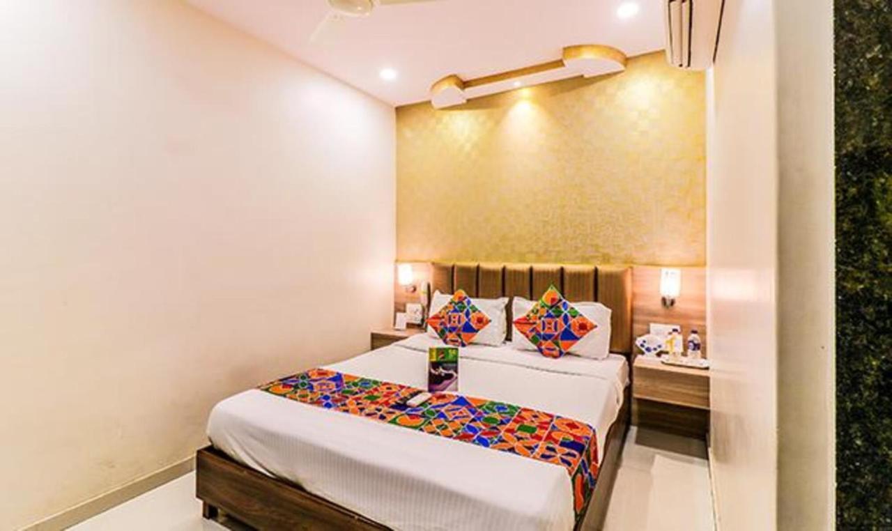 Hotel Hill Park مومباي المظهر الخارجي الصورة