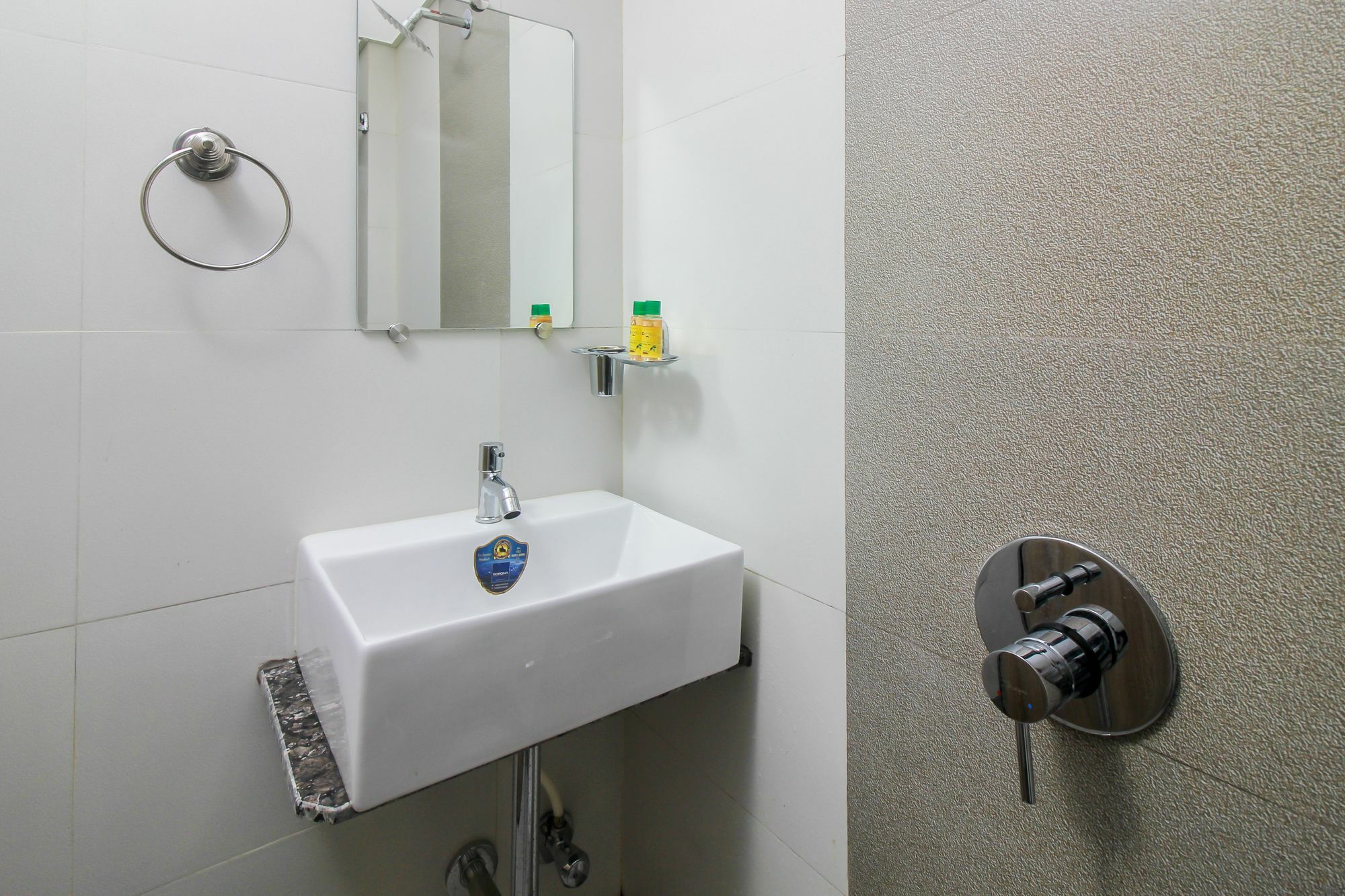 Hotel Hill Park مومباي المظهر الخارجي الصورة